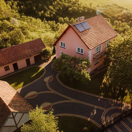 Dom Pod Jabloniami Villa Lukowica Exterior photo