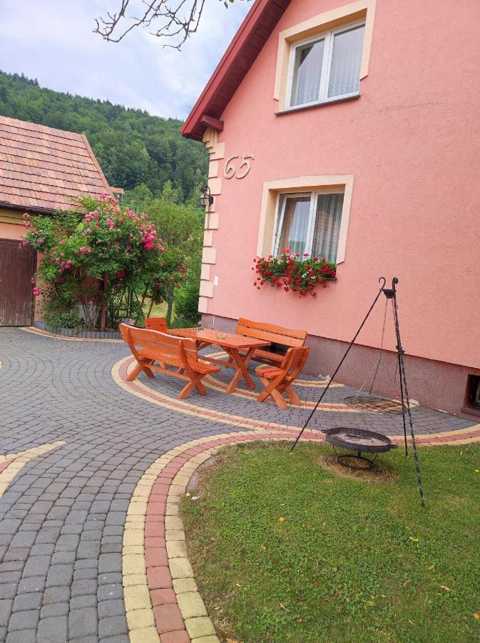 Dom Pod Jabloniami Villa Lukowica Exterior photo